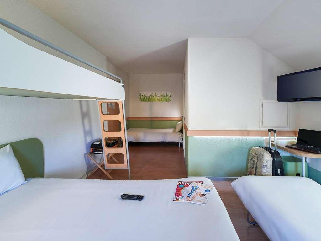 Ibis Budget Cholet Centre Zimmer foto