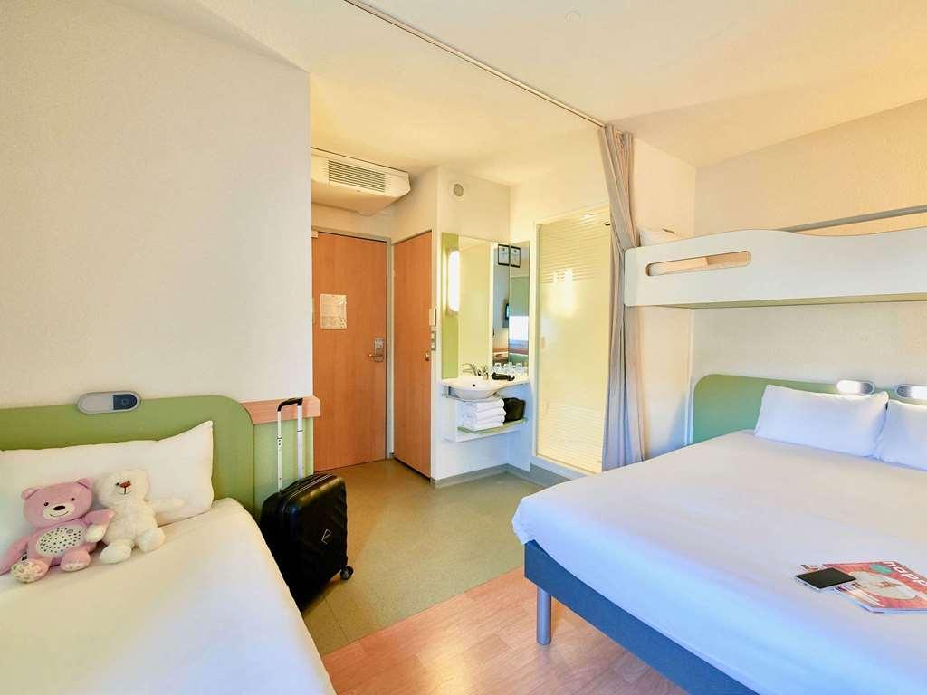 Ibis Budget Cholet Centre Zimmer foto